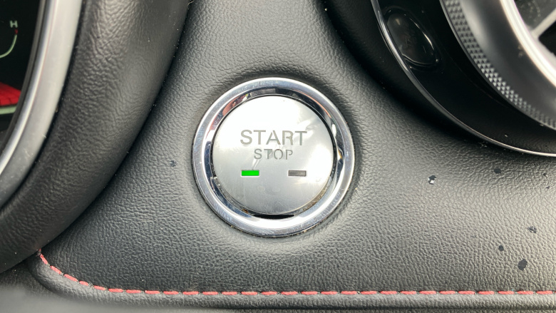 MG Hs 1.5 T-GDI Exclusive 5dr DCT Petrol Hatchback